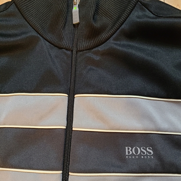 4 for the Price of 1 - HUGO BOSS Green Lab… - Picture 10 of 16